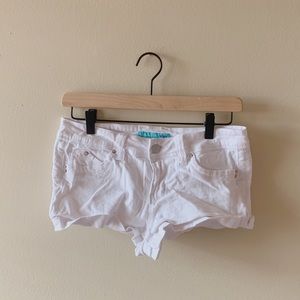 white jean shorts